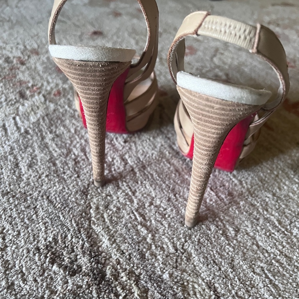 Christian louboutin shoes - Picture 8 of 8